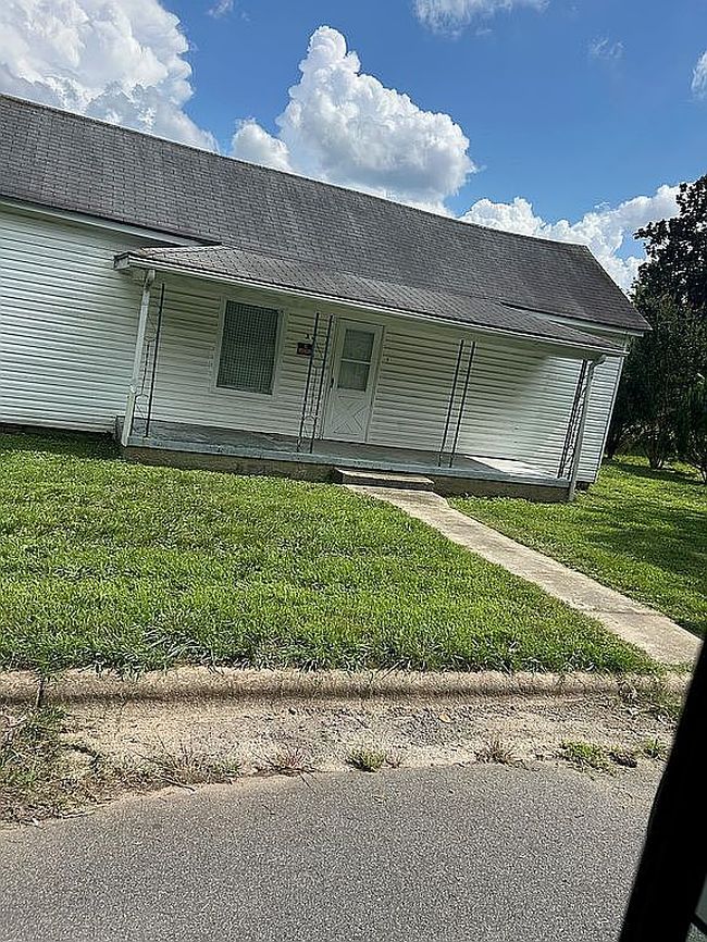 Photo of 1436 Delaware Ave, Eden, NC