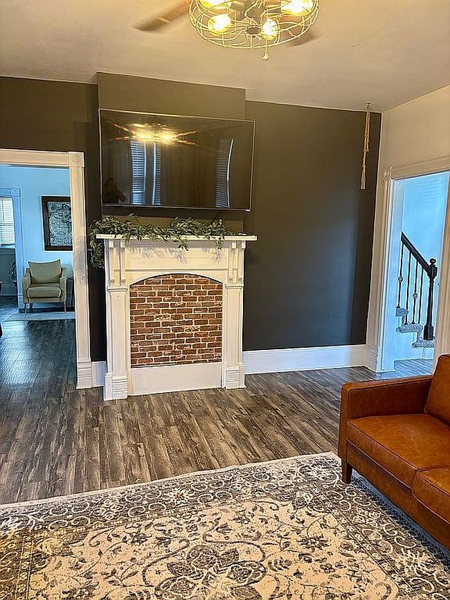 Photo of 443 Walnut St, Westernport, MD