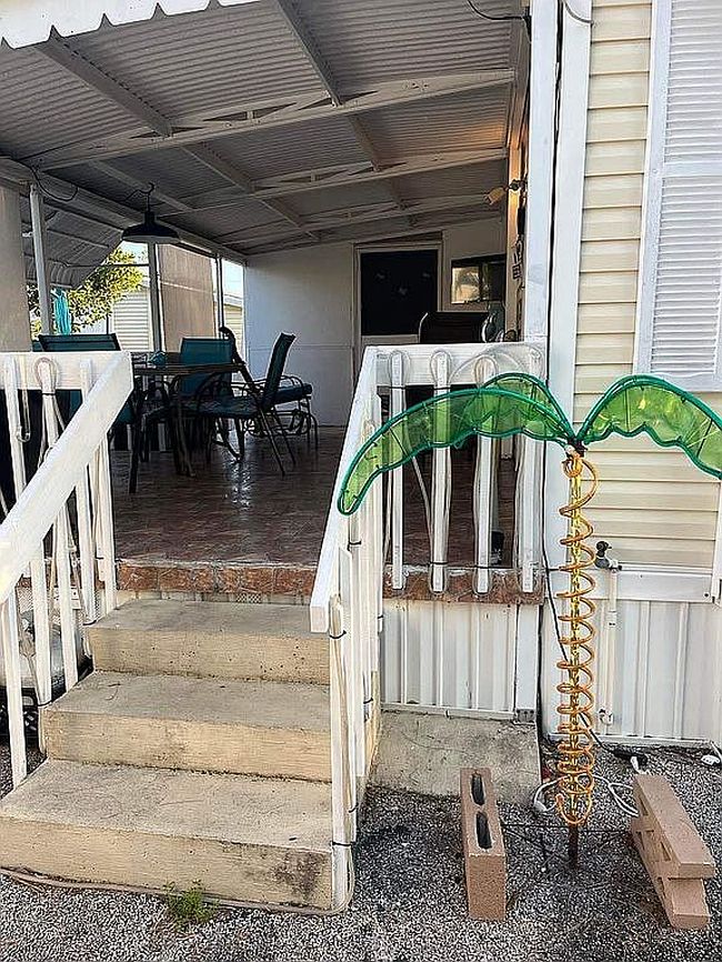 Image of 875 Ne 48th St Lot 214