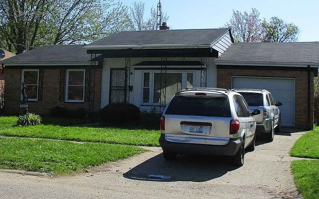 Photo of 4206 Trumbull Ave, Flint, MI