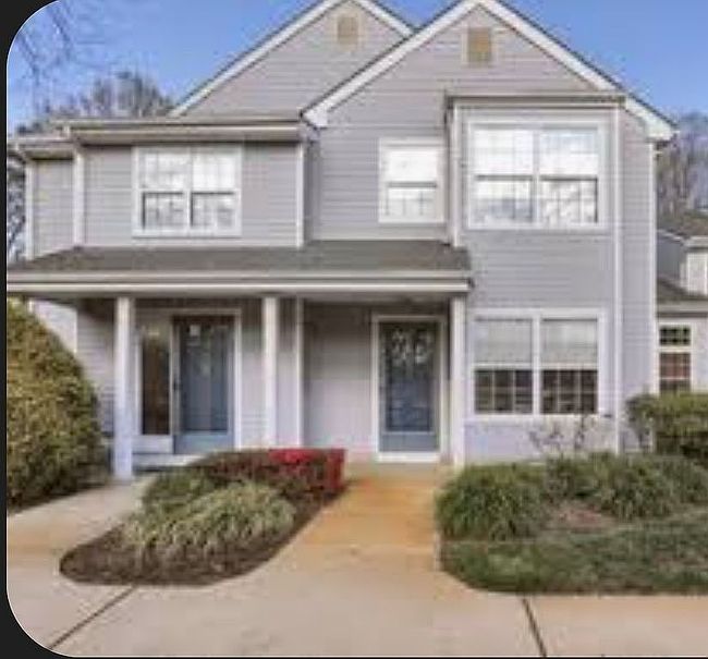 Photo of 401 Hampton Ct