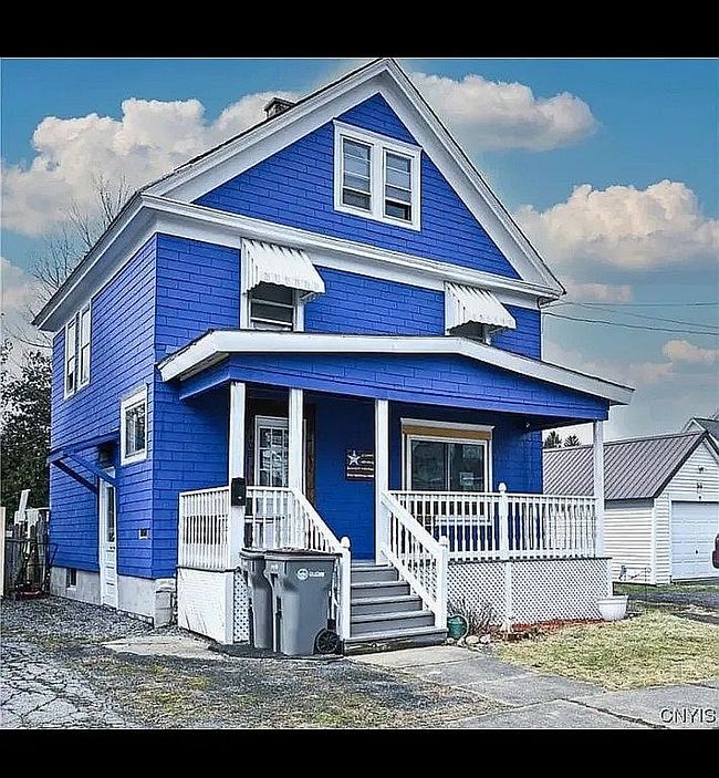 Image of 402 Riverside Dr