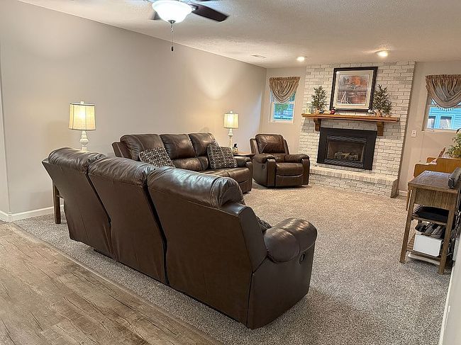 Additional photo 2 of property located at 2 Crestview Pl