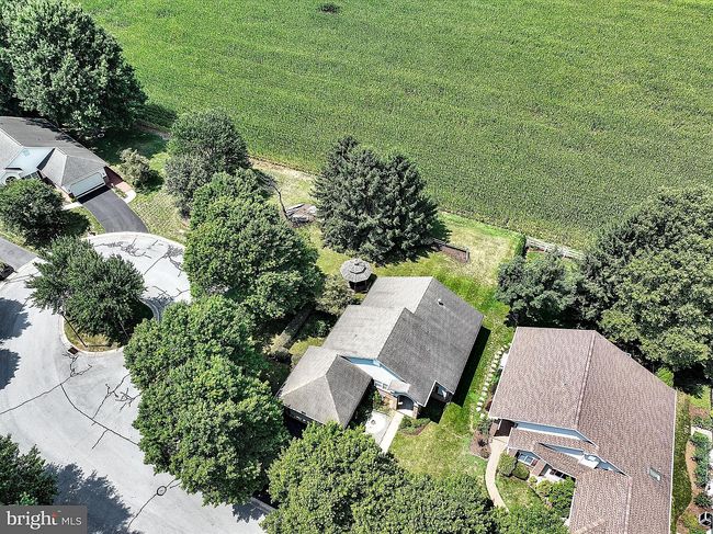 Additional photo 1 of property located at 634 Pondside Ln