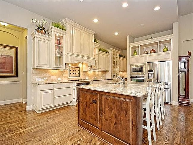 Photo of 166 Estrella Xing, Georgetown, TX