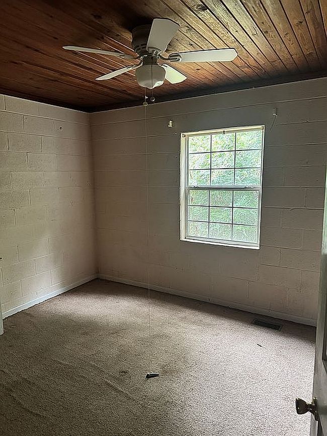 Photo of 2247 Clark Cir, Ochlocknee, GA