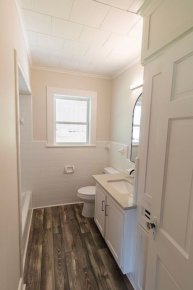 Image of 214 Pine St
