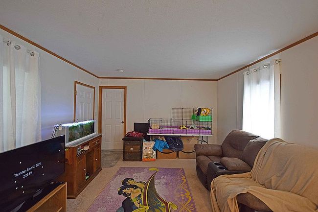 Additional photo 2 of property located at 705 Cloverleaf Cir