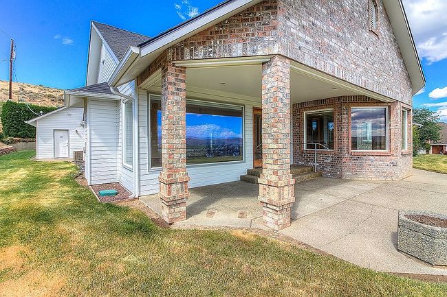Image of 310 N 99th Ave