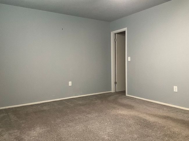 Image of 6906 Curtiss Ave