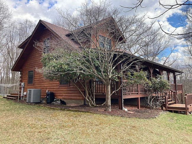 Image of 350 Yorkshire Rd