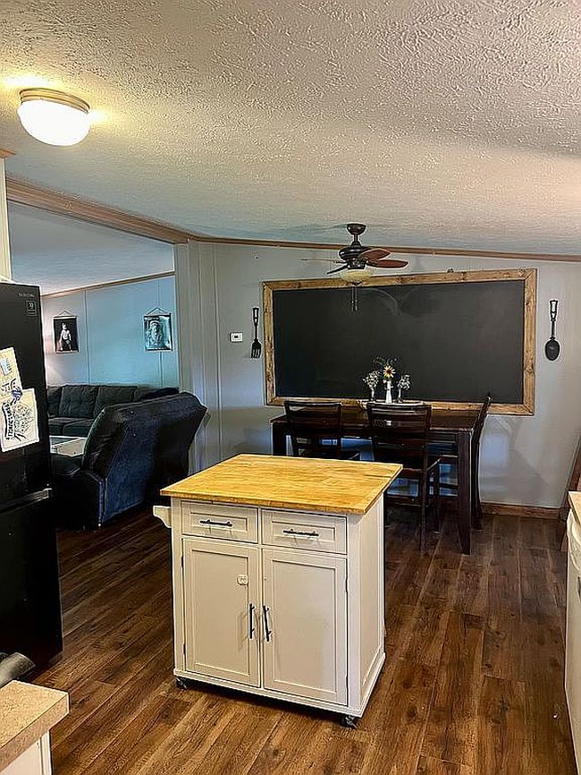 Photo of 25866 Mount Pleasant Rd, Cambridge Springs, PA