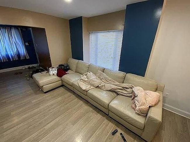 Additional photo 3 of property located at 2520 Howard St