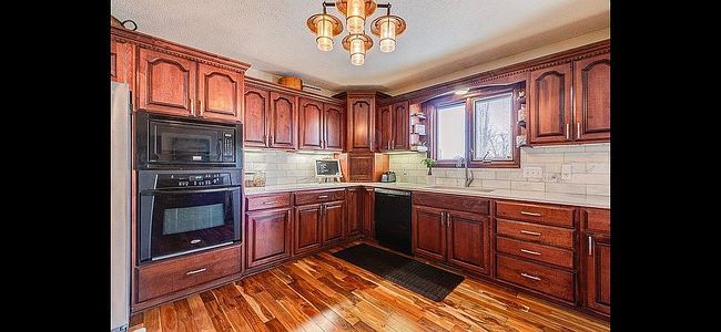Photo of 1836 Redtop Rdg, Salina, KS