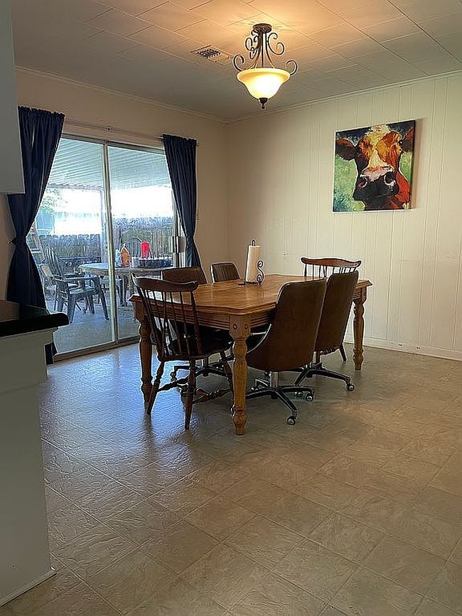 Additional photo 3 of property located at 309 S Joseph St