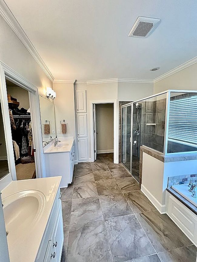 Image of 312 Redbud Cir