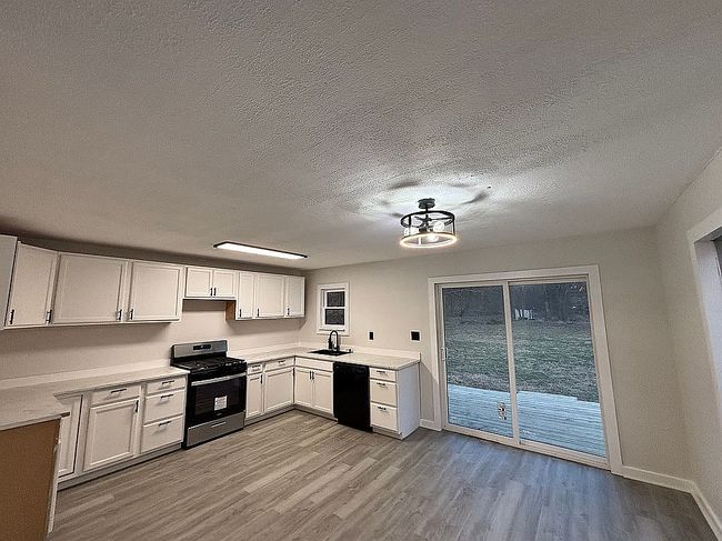 Photo of 407 S Ford St, Pierce City, MO
