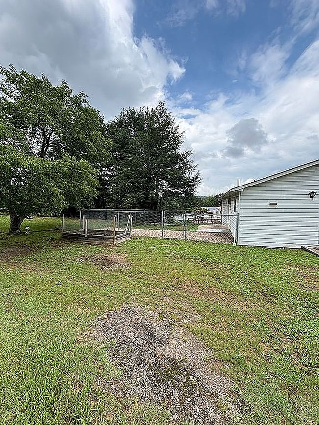 Photo of 14507 Bourbon St Sw, Cresaptown, MD