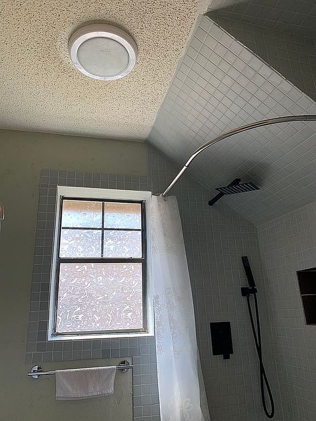 Additional photo 1 of property located at 8300 Nw 10th St