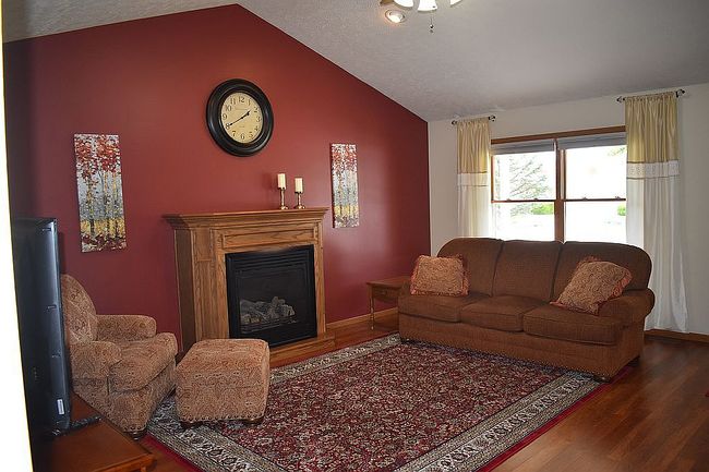 Image of 525 W Hoewisher Rd