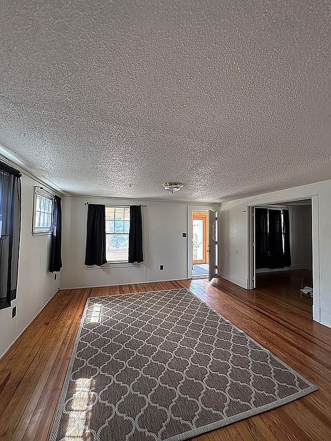 Photo of 215 W Topeka Ave, Trinidad, CO