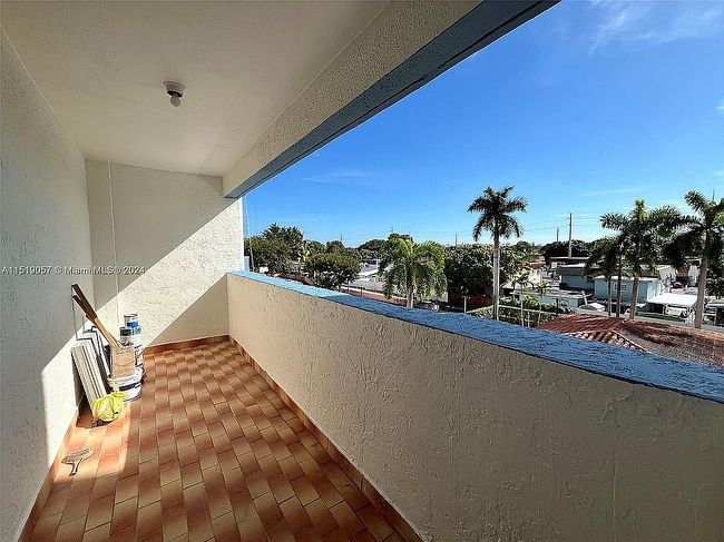 Image of 5050 Nw 7th St