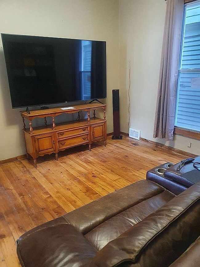 Photo of 68 Wilcox St, Rochester, NY