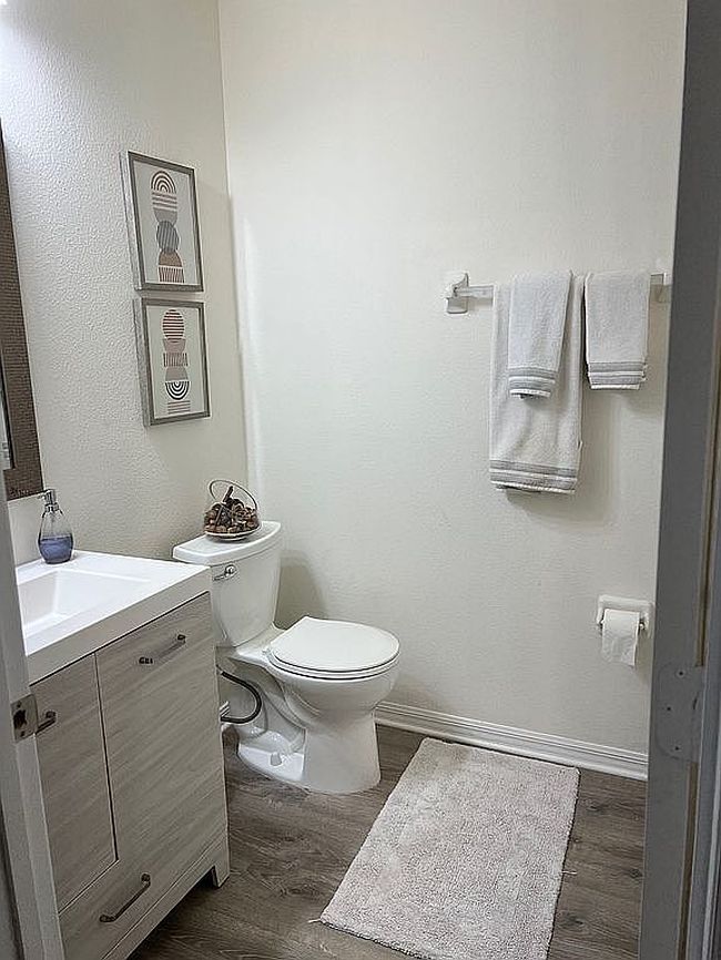 Additional photo 2 of property located at 2778 Monticello Way