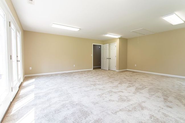 Photo of 984 Jennys Creek Rd, Roseland, VA