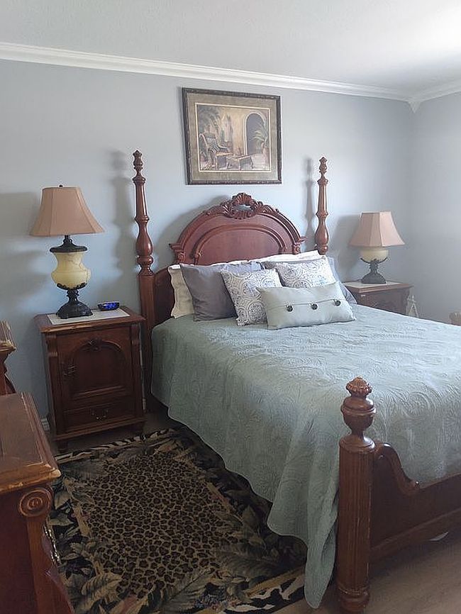 Image of 2500 Coronado Dr