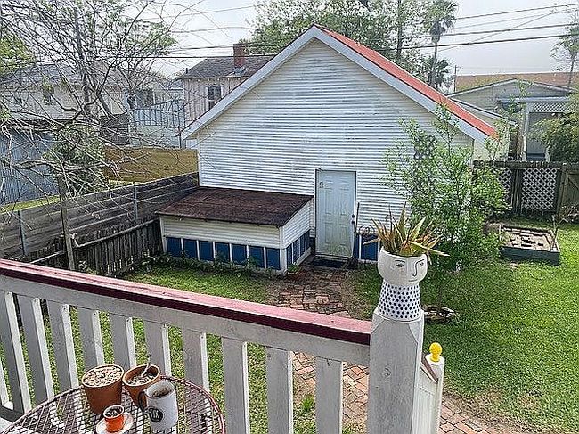 Image of 917 Ball St #H