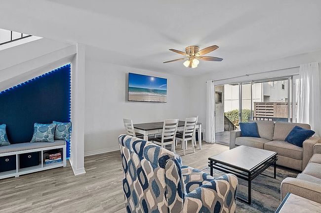 Photo of 8 Calle Traviesa, Pensacola Beach, FL