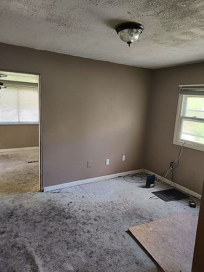 Image of 2 Quarry Rd