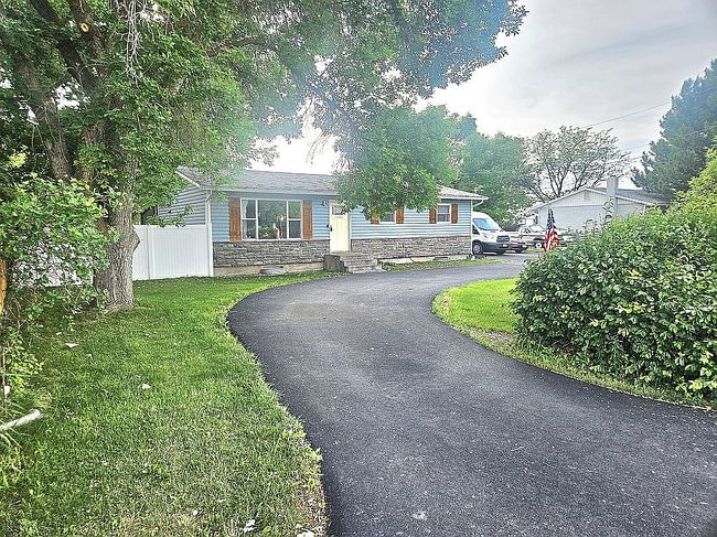 Photo of 13961 N Hawthorne Rd, Pocatello, ID