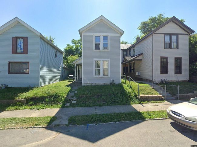 Preview of property located at 908 Steele Ave