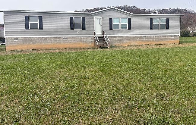 Photo of 249 Dabeej Dr, Mooresburg, TN