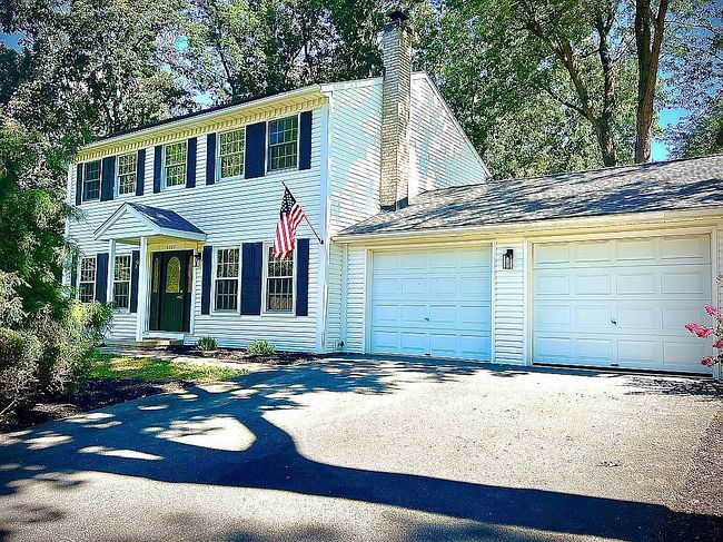 Photo of 6157 Burning Tree Ln, Fayetteville, PA