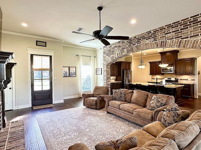 Photo of 1390 Kalas Cir, Lumberton, TX