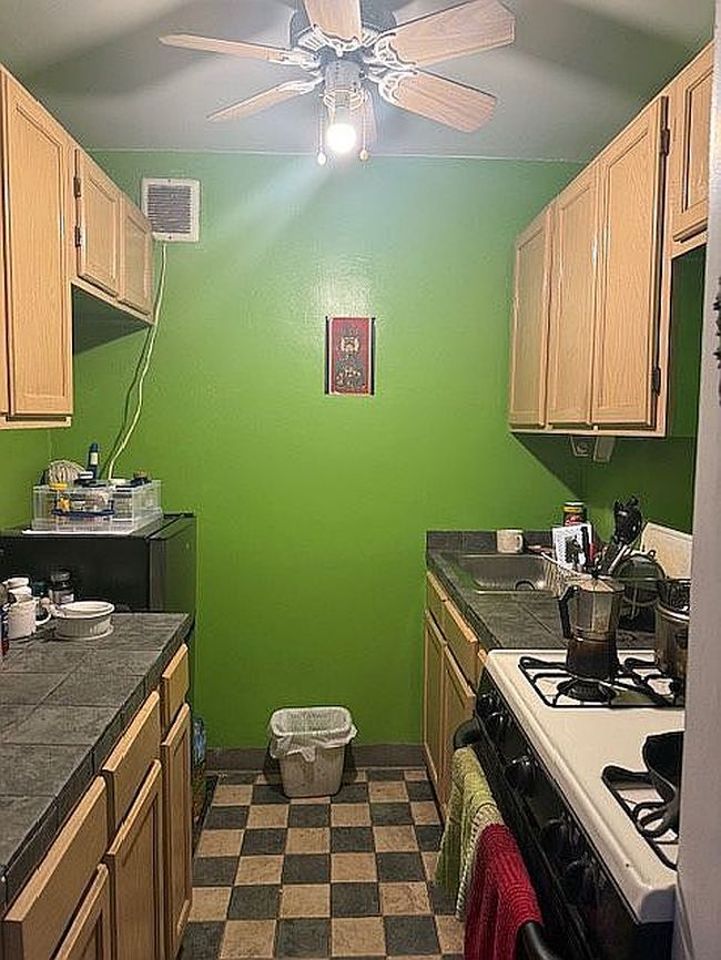 Photo of 3520 Tryon Ave Apt 606, Bronx, NY