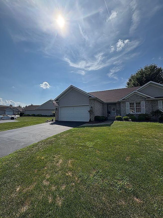 Photo of 7850 Walnut St Unit A, Youngstown, OH