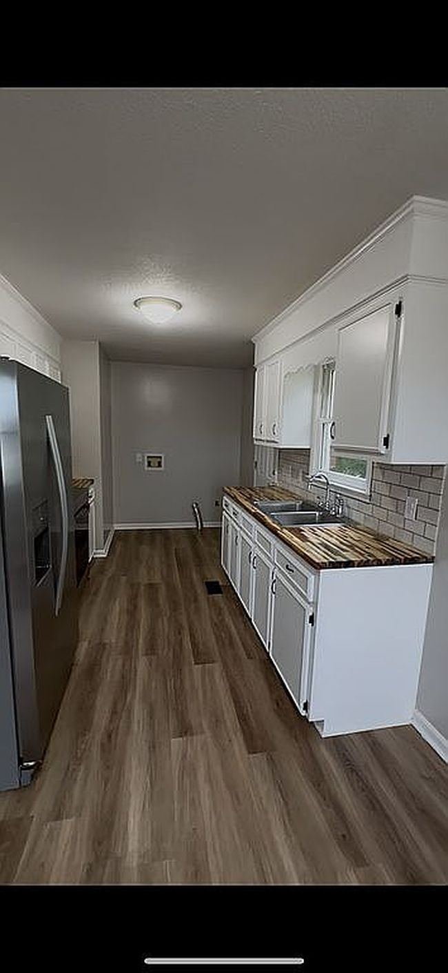 Photo of 435 S Bartow Ave, Swansea, SC