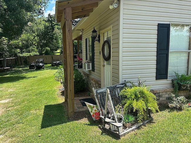 Photo of 160 Fountain Dr, Monroeville, AL
