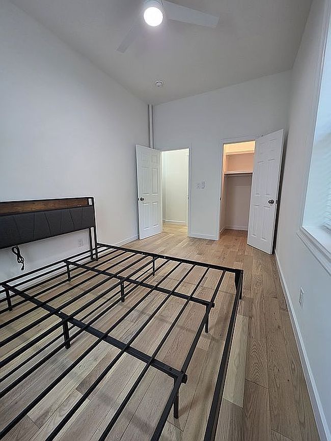 Photo of 4342 45th St Apt 1G, Long Island City, NY