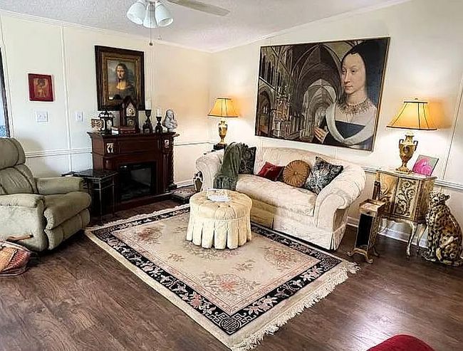 Image of 39549 Sunvalley Dr