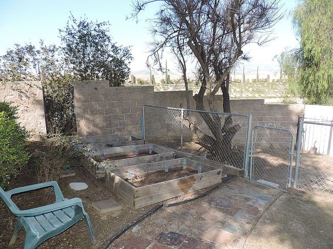 Photo of 12148 Pony Express Ln, Bakersfield, CA