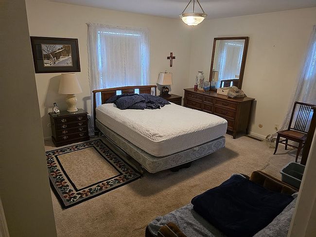 Photo of 5910 Rock Hill Rd, Columbus, OH