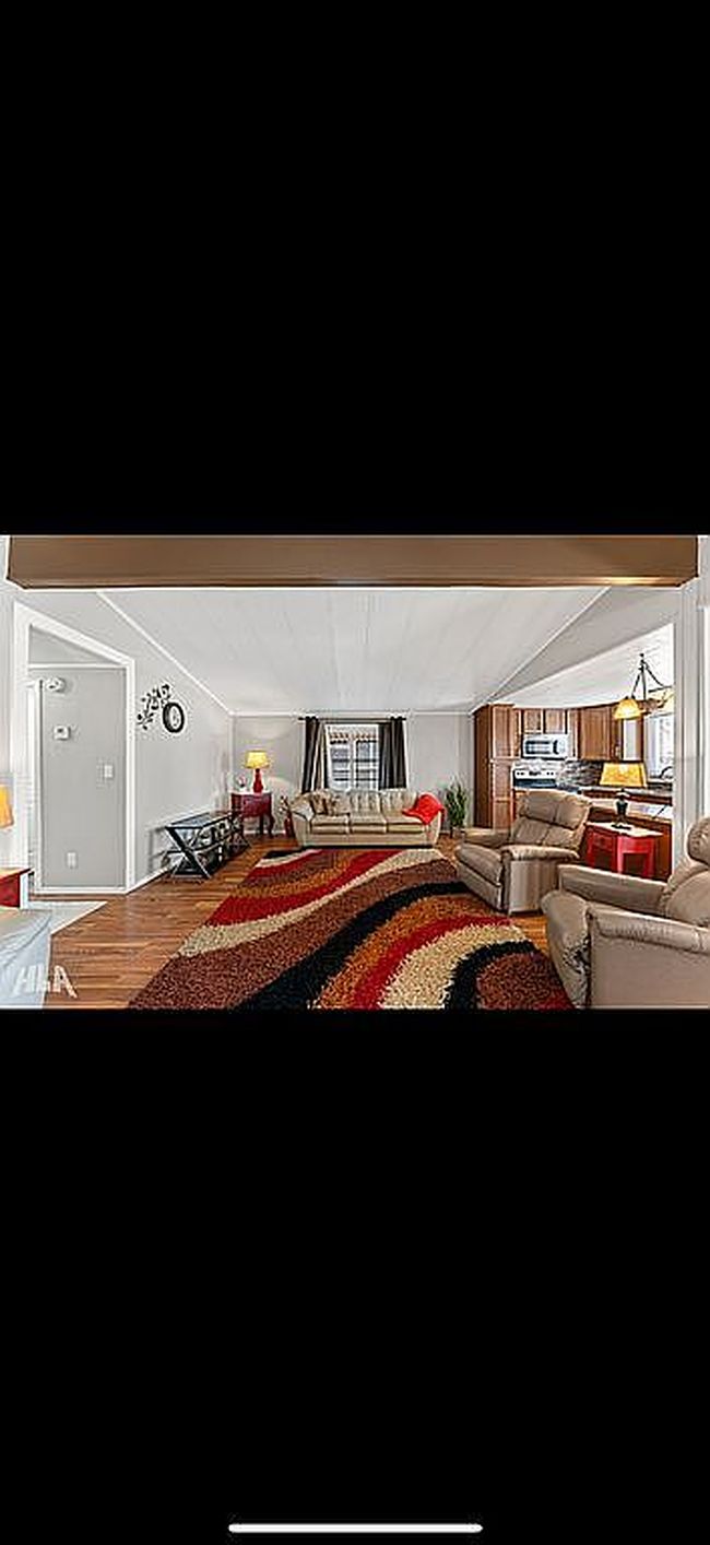 Image of 1950 E 24th St Lot 74