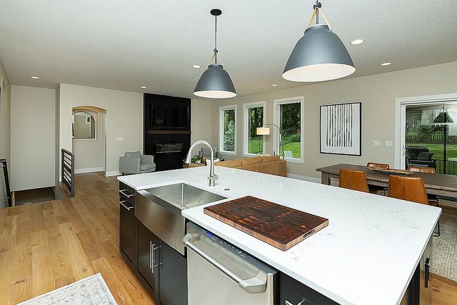 Additional photo 2 of property located at 803 S 93rd St