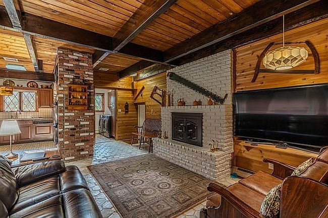 Photo of 22 Tannen Dr, Pleasant Valley, NY