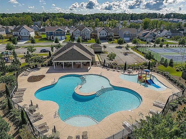 Photo of 4345 Sunflower Cir, Cumming, GA